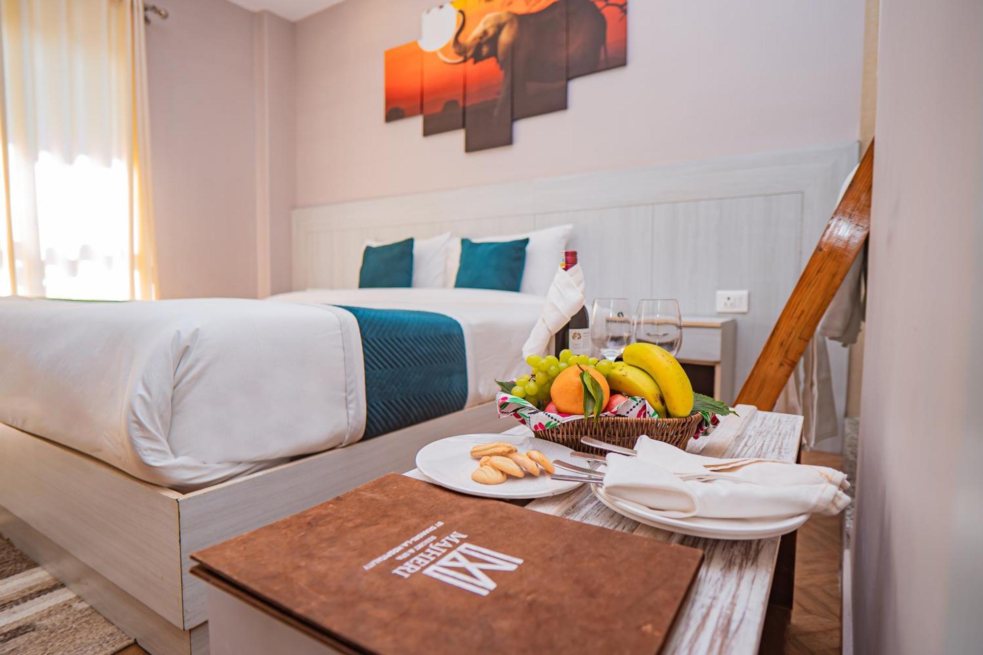 Majheri Resort And Spa โพคารา ภายนอก รูปภาพ